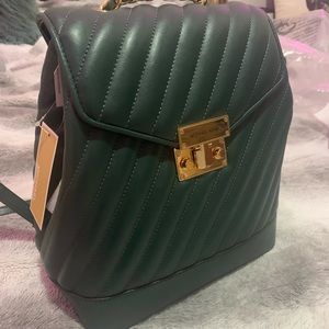 MK ROSE MEDIUM CHAIN BACKPACK BAG IN RACING GREEN